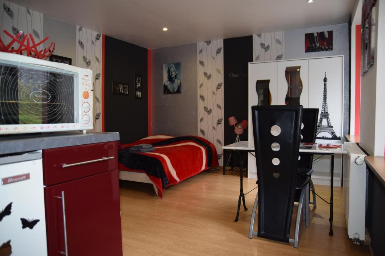 Vacance Conviviales Dans Les Vosges 8 Gites Ban-de-Sapt Room photo