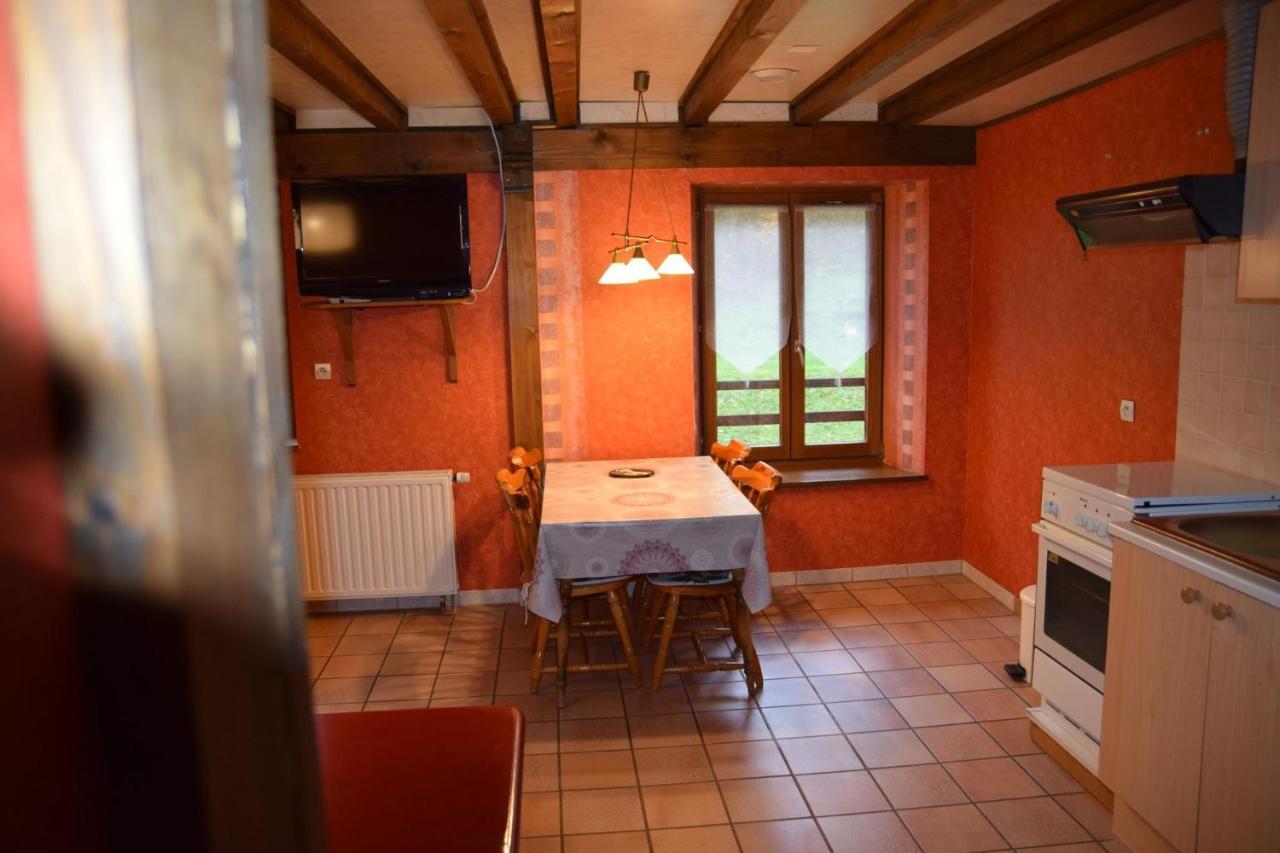 Vacance Conviviales Dans Les Vosges 8 Gites Ban-de-Sapt Room photo